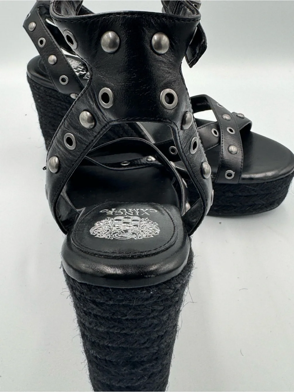 Vince Camuto Peegella Black Leather Studded Espadrille Wedge Sandals 10